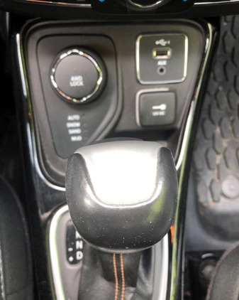 Jeep Compass cena 45000 przebieg: 73000, rok produkcji 2018 z Gubin małe 79